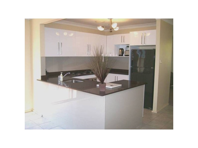 17 Palisade ave, Edgeworth NSW 2285