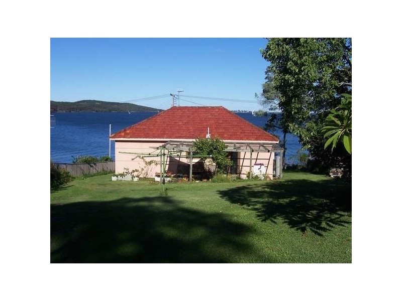 Bolton Point NSW 2283