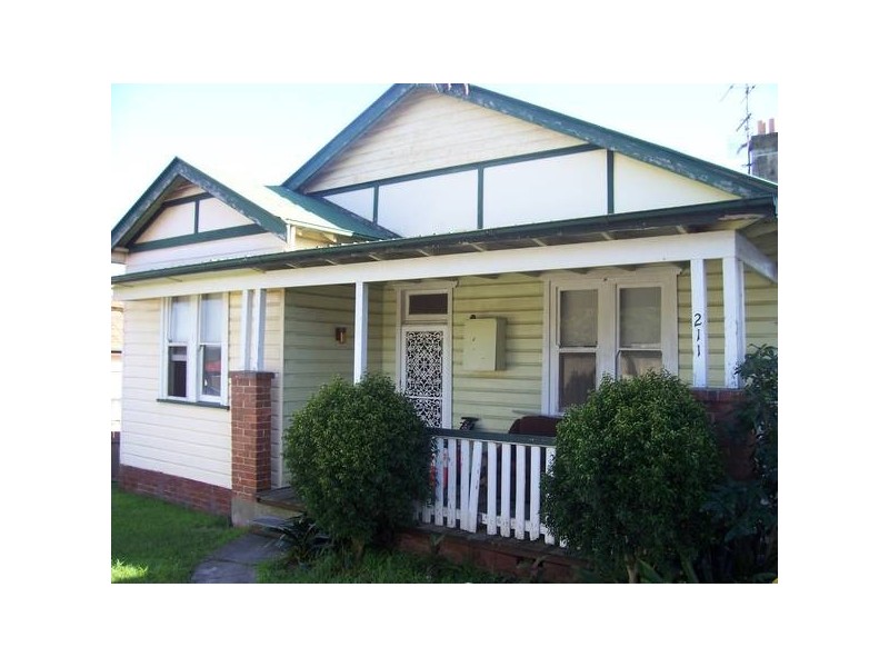 211 Main Road, Cardiff NSW 2285