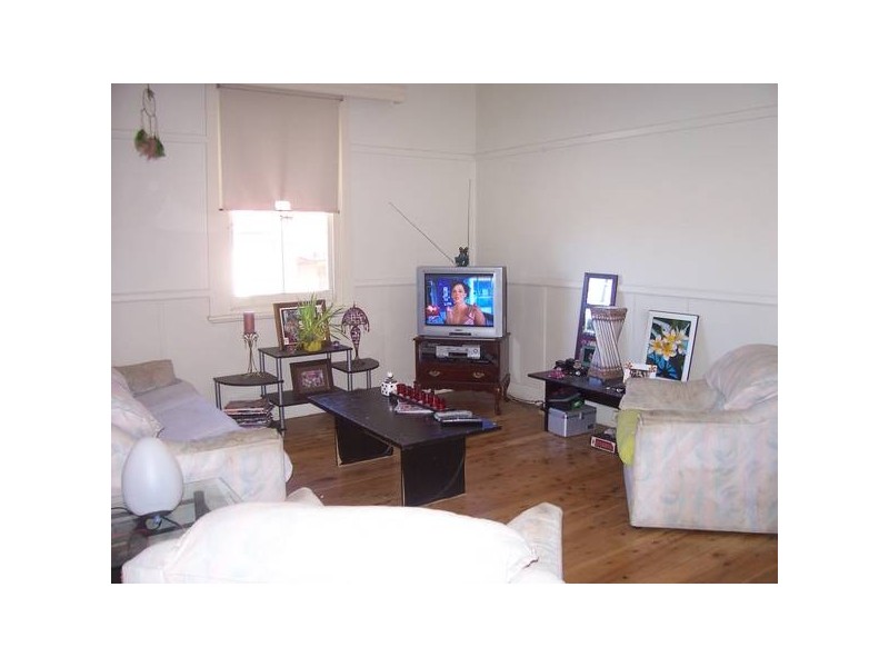 211 Main Road, Cardiff NSW 2285