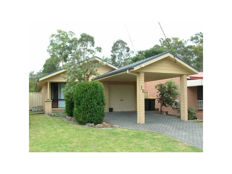 Loftus Street, Bonnells Bay NSW 2264