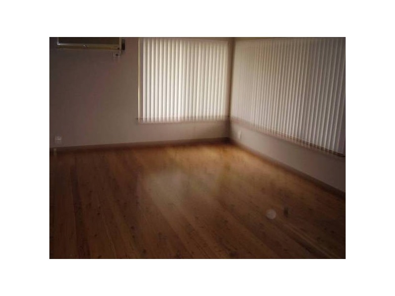 Crambronne Parade, Elermore Vale NSW 2287