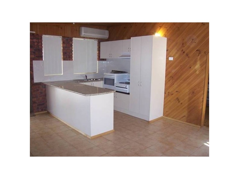 10 Helen Street, Mount Hutton NSW 2290