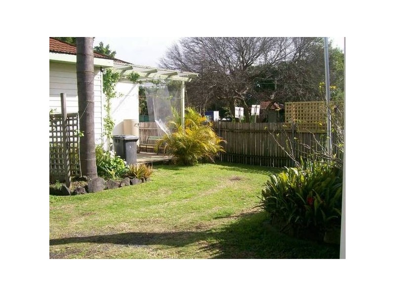 Mayfield NSW 2304