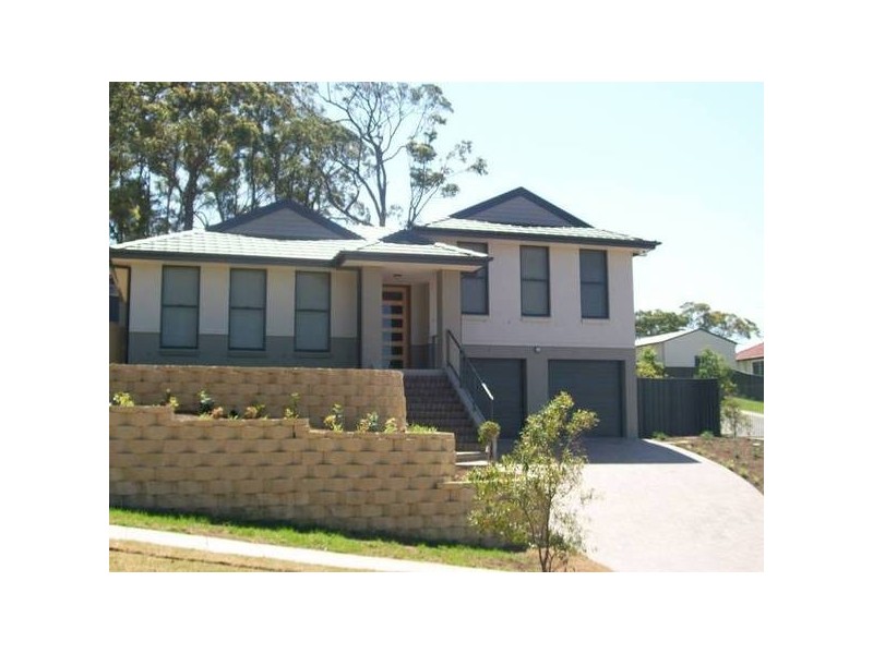 126 Wentworth Grove, Macquarie Hills NSW 2285