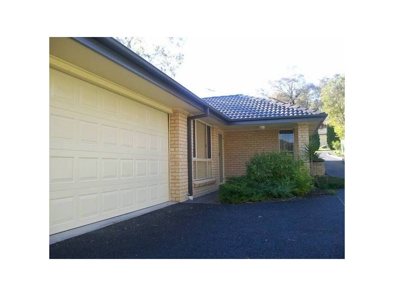 2/31 Starling Street, Warners Bay NSW 2282