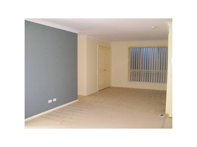 2/31 Starling Street, Warners Bay NSW 2282