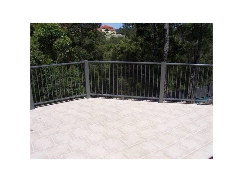 14 Julianna Cove, Cameron Park NSW 2285