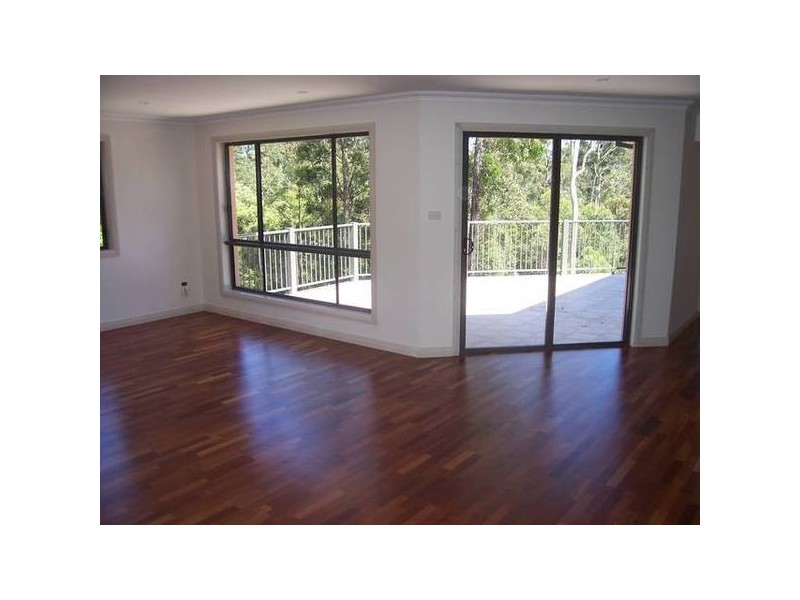 14 Julianna Cove, Cameron Park NSW 2285