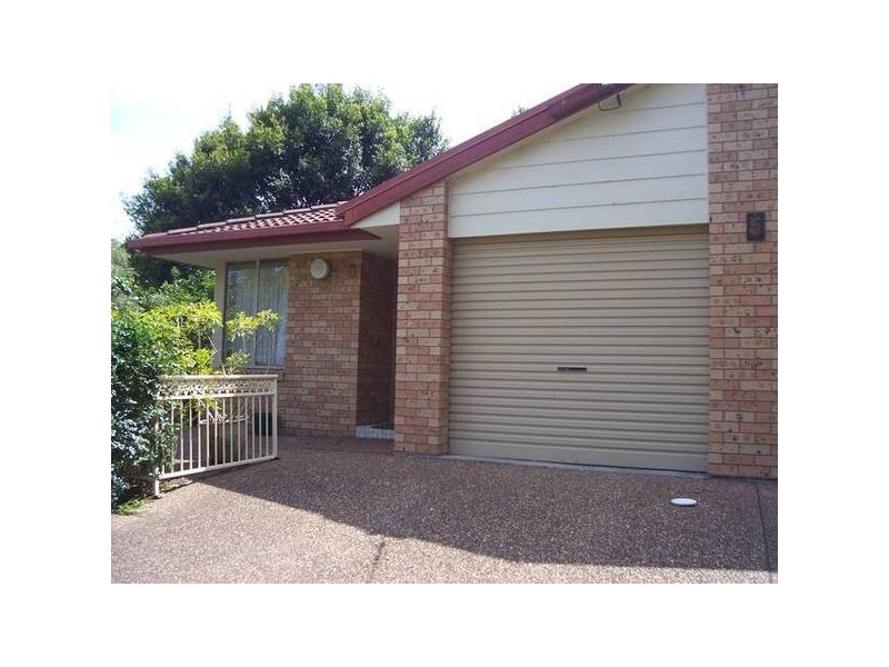 1/5 Werona Crescent, Valentine NSW 2280