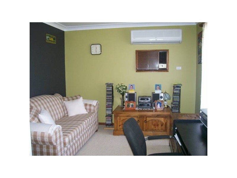 Macquarie Hills NSW 2285