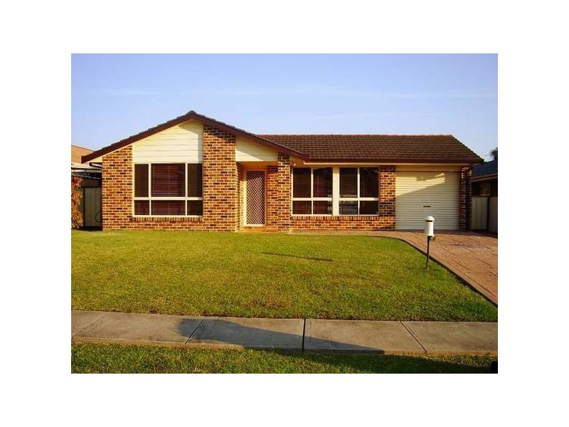 19 New York Avenue, Warners Bay NSW 2282