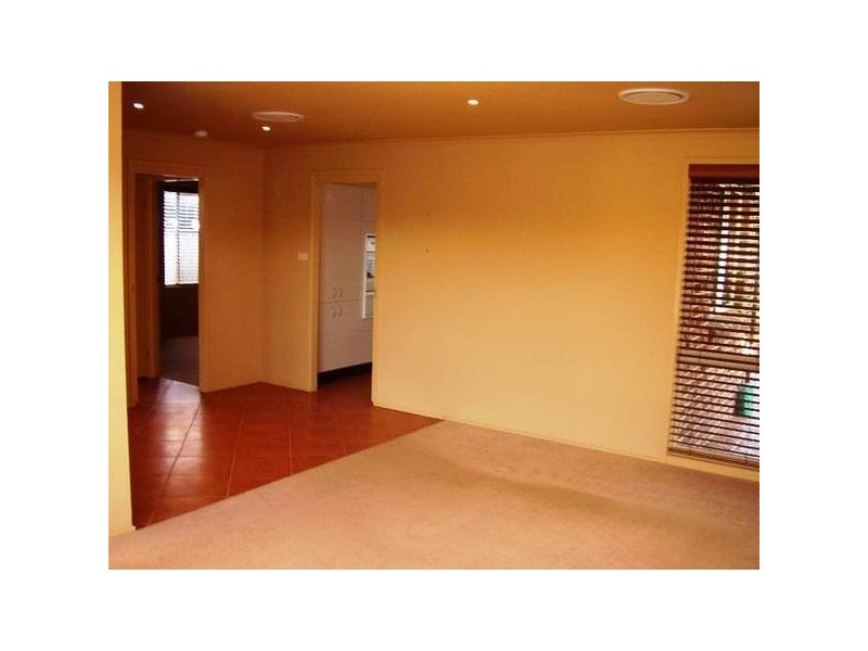 19 New York Avenue, Warners Bay NSW 2282