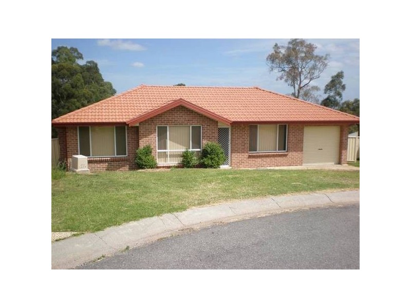 4 Ventura Close, Rutherford NSW 2320