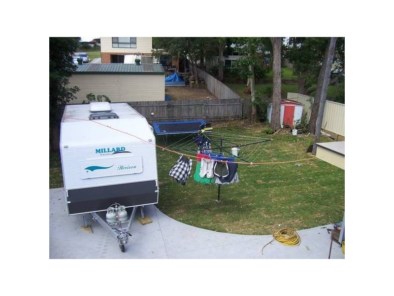 24 Kananook Crescent, Belmont North NSW 2280