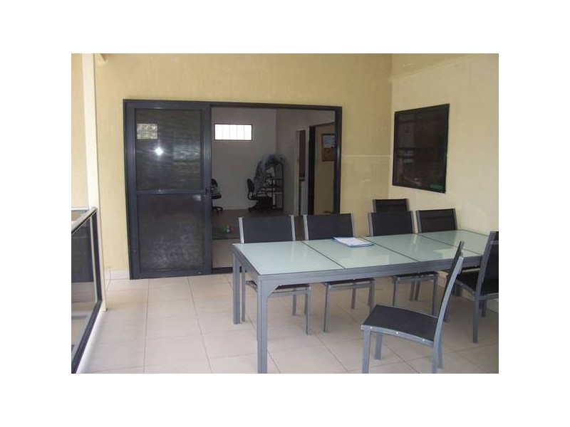 24 Kananook Crescent, Belmont North NSW 2280