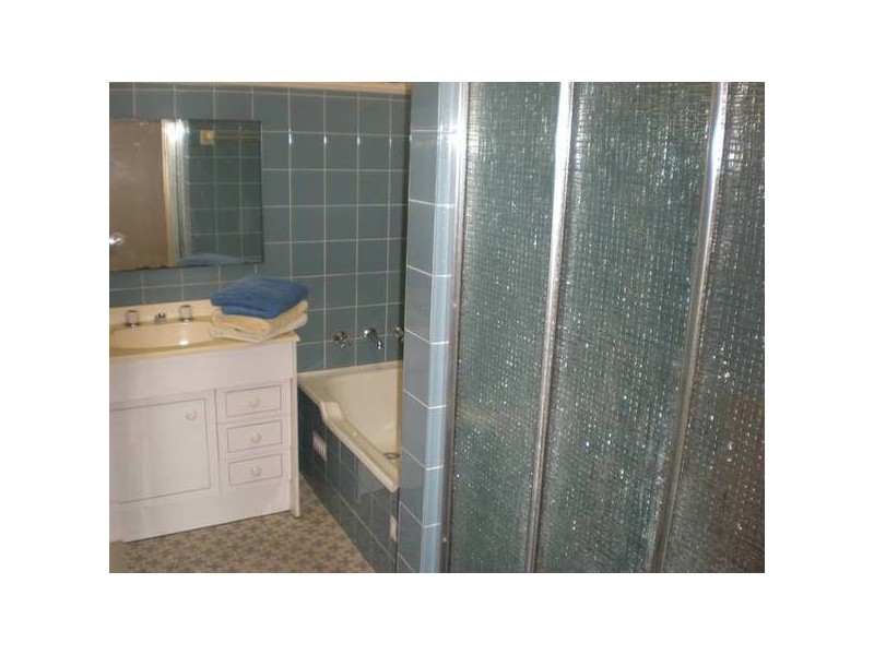 248 Excelsior Parade, Toronto NSW 2283