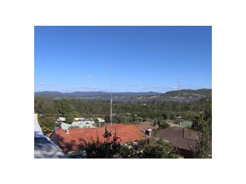 19 Cherry Road, Eleebana NSW 2282