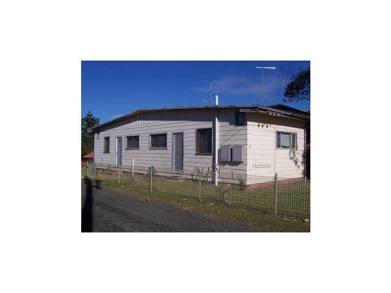 2/16 Stokes Street, Redhead NSW 2290