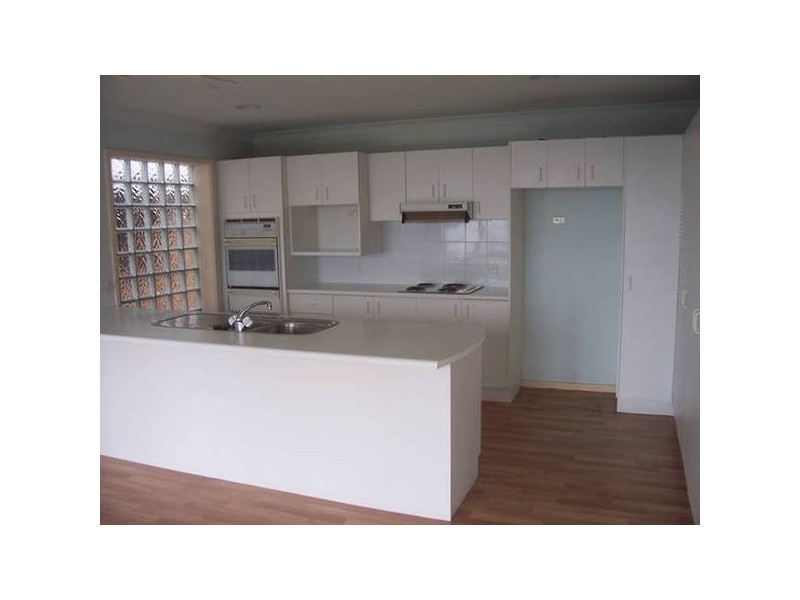 32 Scenic Drive, Caves Beach NSW 2281