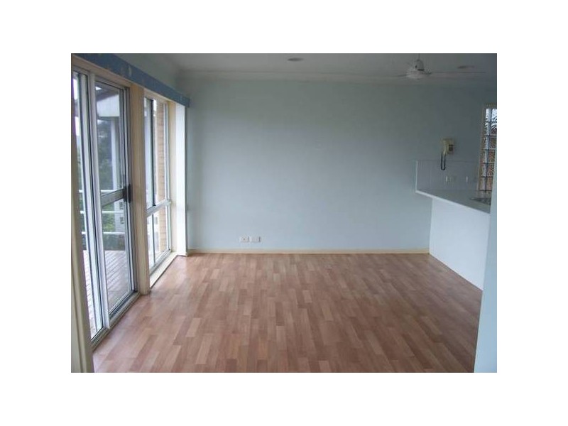 32 Scenic Drive, Caves Beach NSW 2281