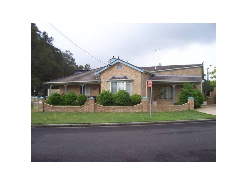 4 Peel Street, Swansea NSW 2281