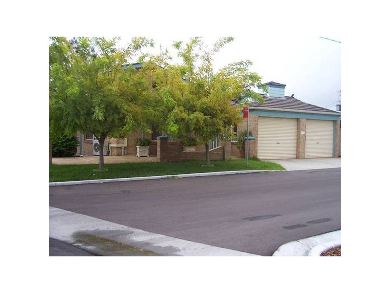 4 Peel Street, Swansea NSW 2281