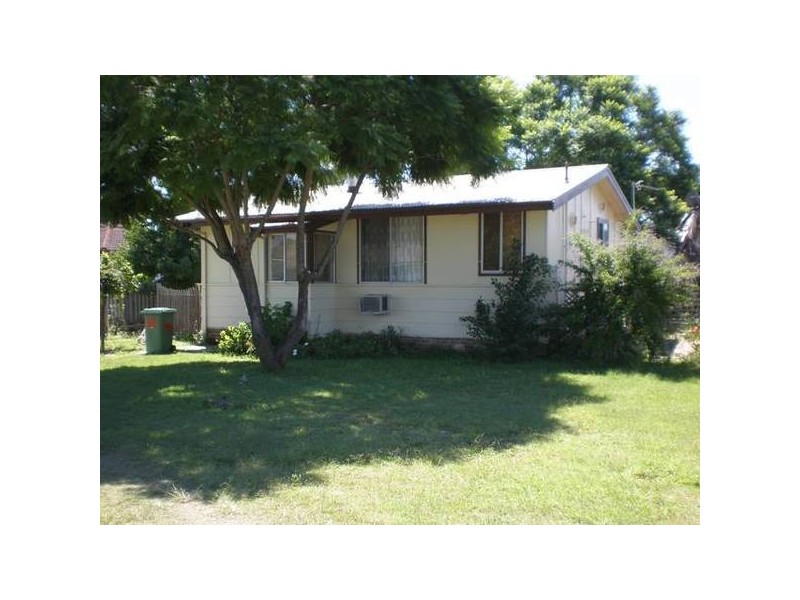 2 Nelson Street, Cessnock NSW 2325