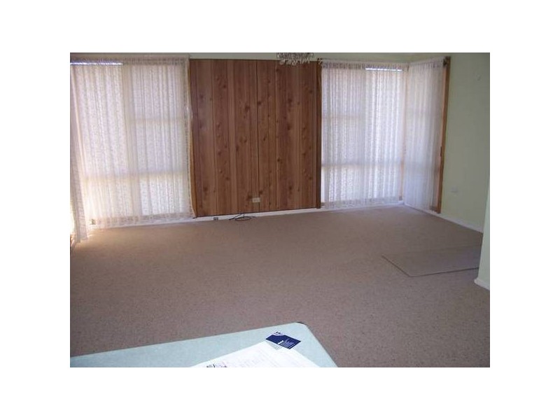 69 Wood Street, Redhead NSW 2290