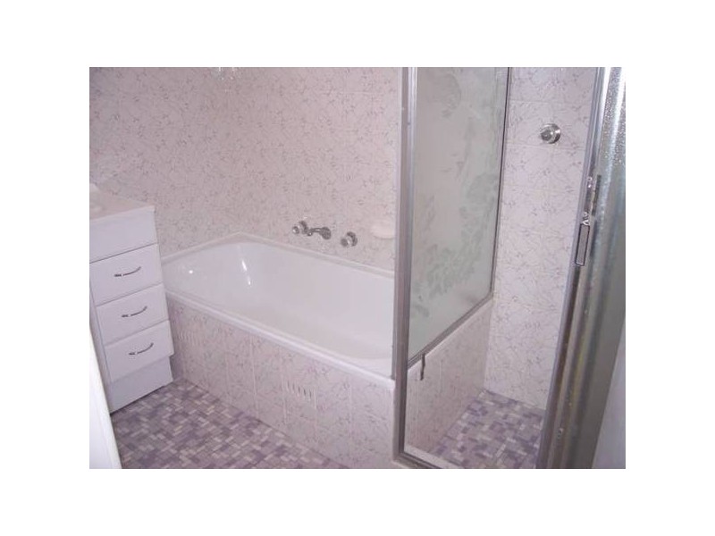 69 Wood Street, Redhead NSW 2290