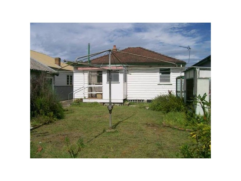 Hamilton South NSW 2303