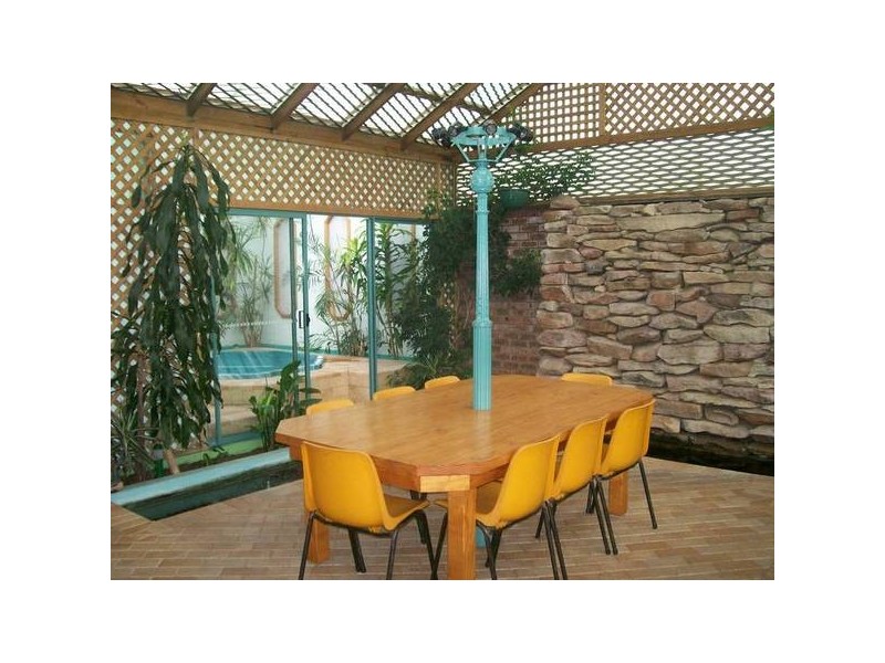 Mayfield NSW 2304
