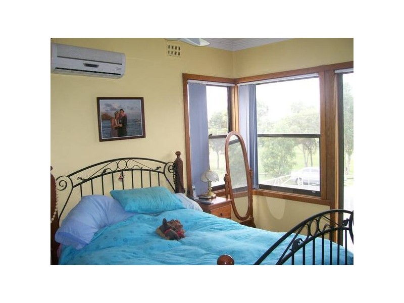 Mayfield West NSW 2304