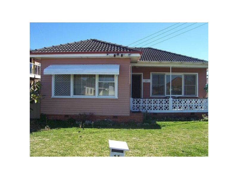 11 Albert Street, Swansea NSW 2281