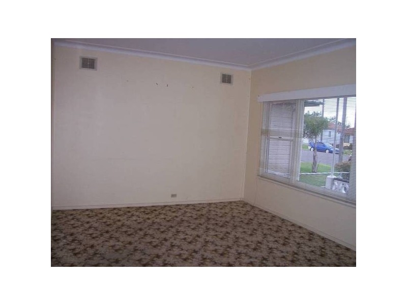 11 Albert Street, Swansea NSW 2281