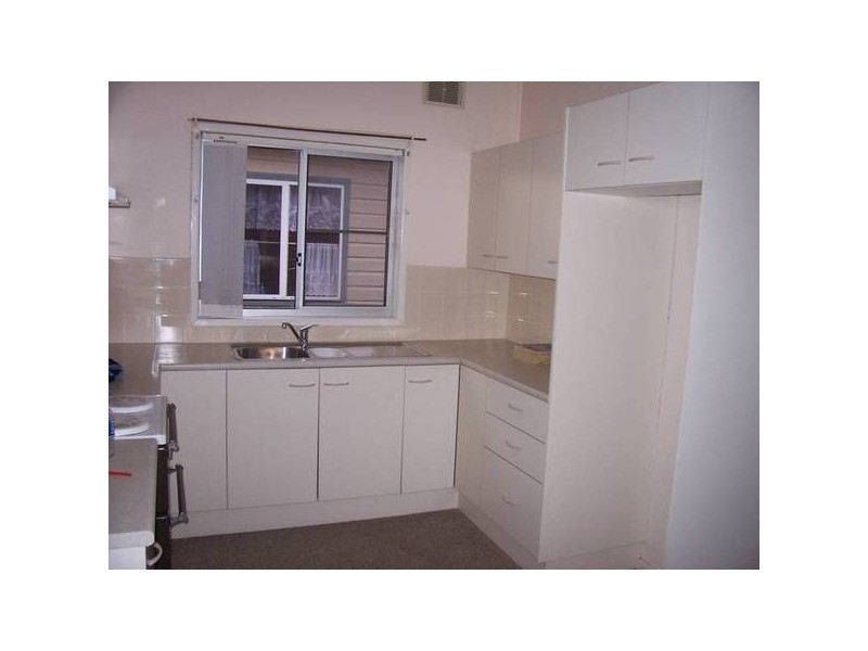 11 Albert Street, Swansea NSW 2281