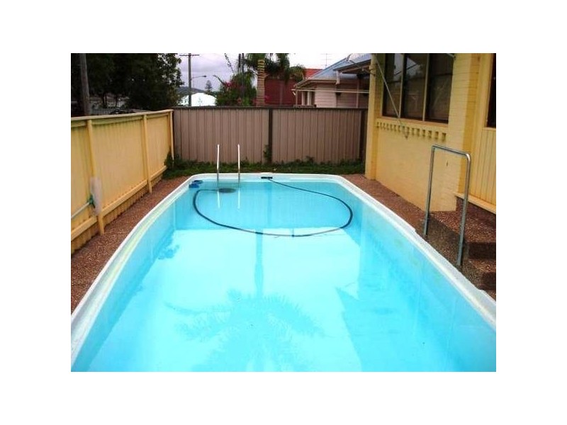 9 Bellevue Road, Belmont NSW 2280