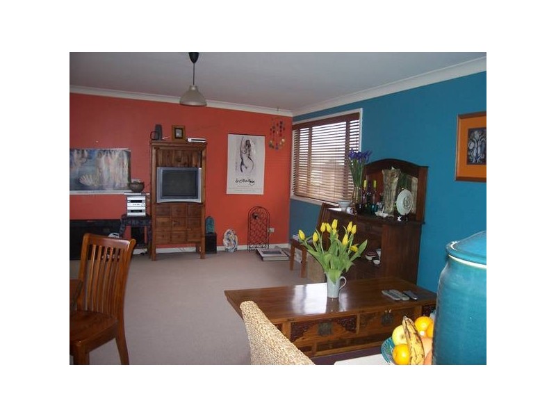 64 Wood Street, Redhead NSW 2290