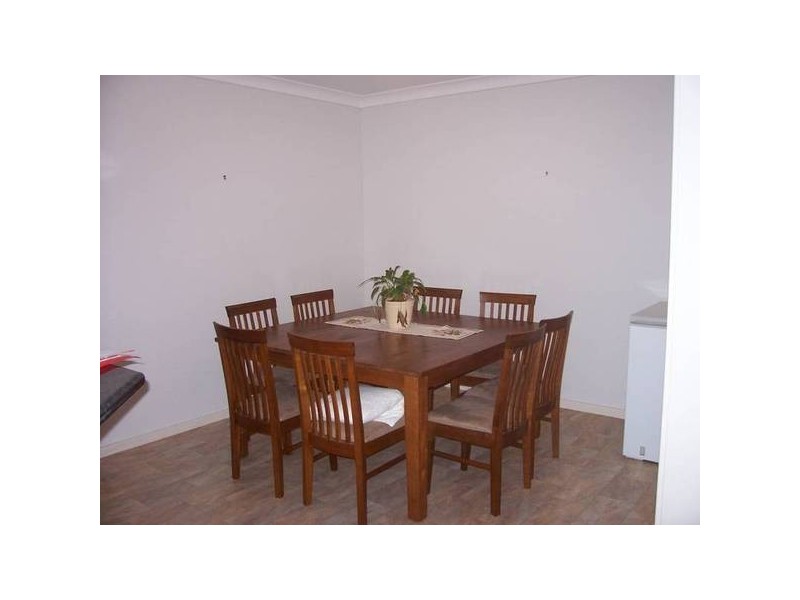 9 Woodside Drive, Eleebana NSW 2282