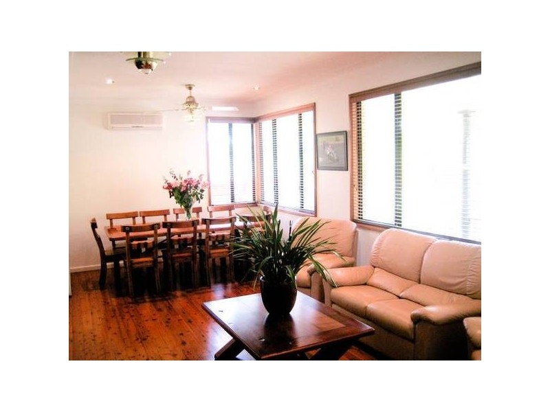 67 Kimbarra Close, Kotara NSW 2289