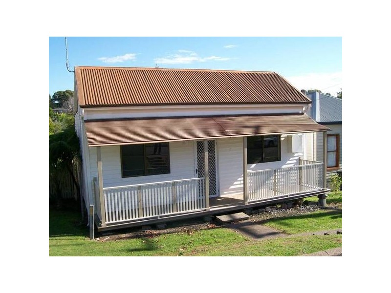 17 Thomas Street, Dudley NSW 2290