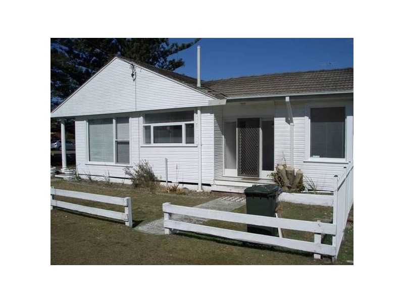 59 Woods Street, Redhead NSW 2290