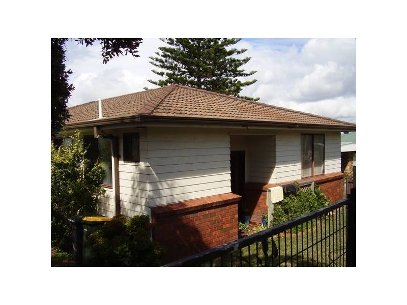 2 Dodds Street, Redhead NSW 2290