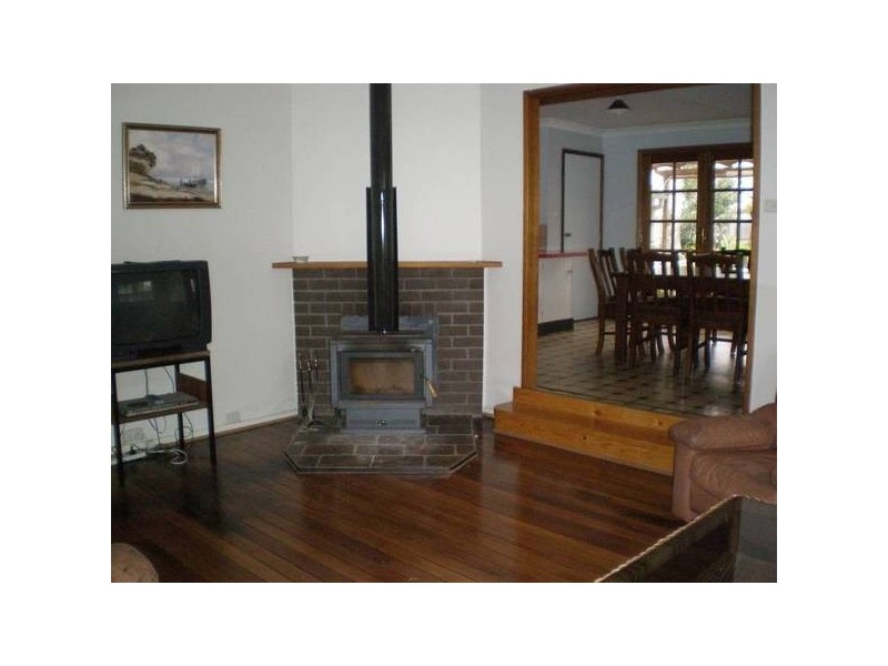 24 Orchard Street, Cardiff NSW 2285