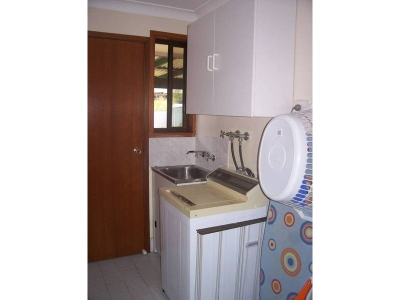 63 Kestrel Avenue, Mount Hutton NSW 2290