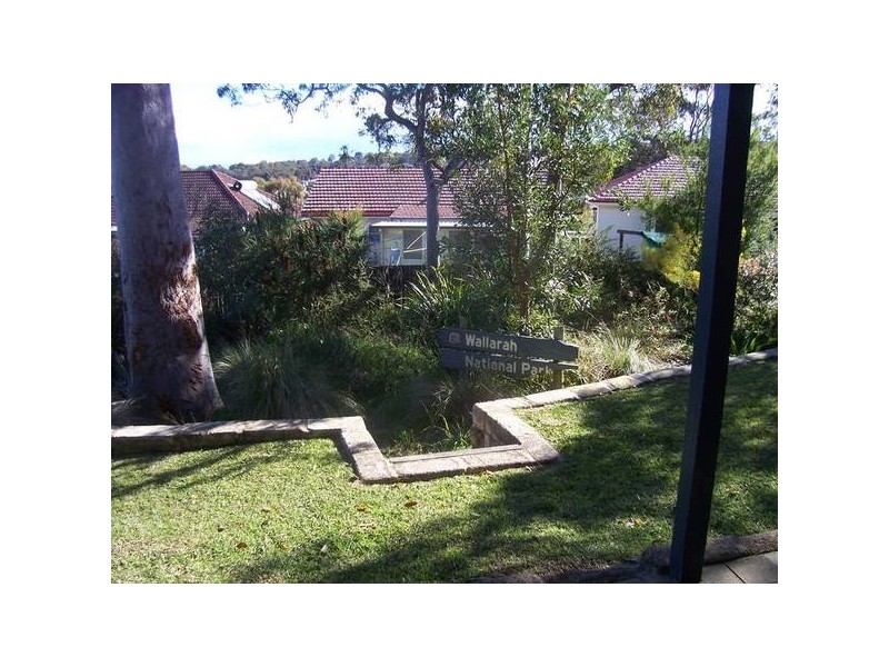 5 Kanundra Street, Belmont North NSW 2280