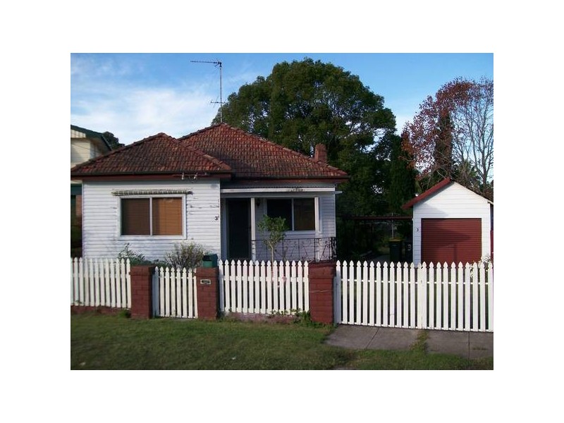 3 York Crescent, Belmont NSW 2280