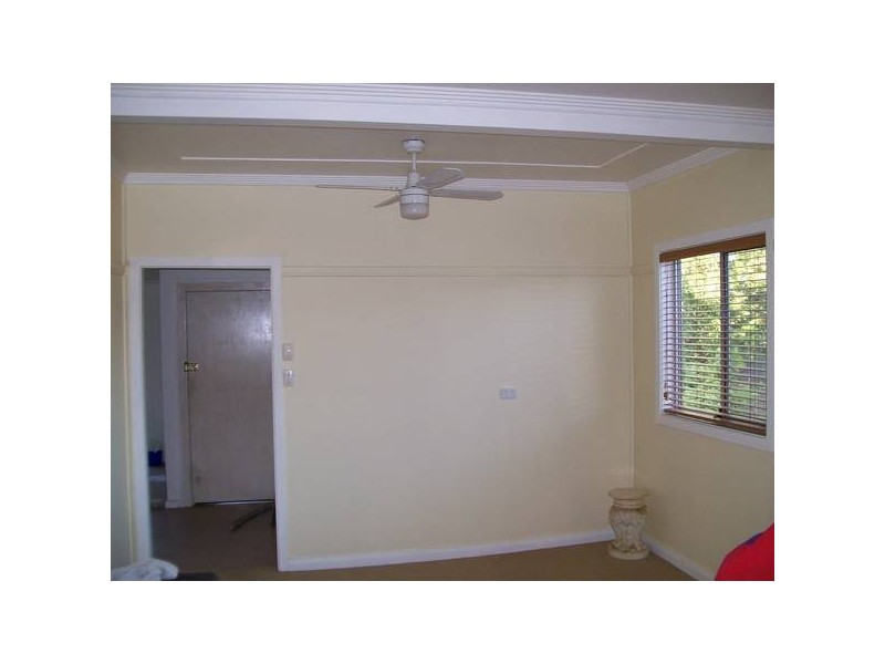 3 York Crescent, Belmont NSW 2280