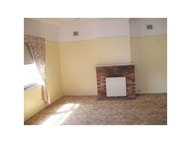 90 Collier Street, Redhead NSW 2290