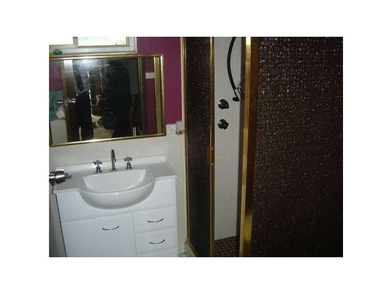 Pacific Highway, Marks Point NSW 2280